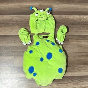 The Children’s Place Green Alien Costume with hat and booties